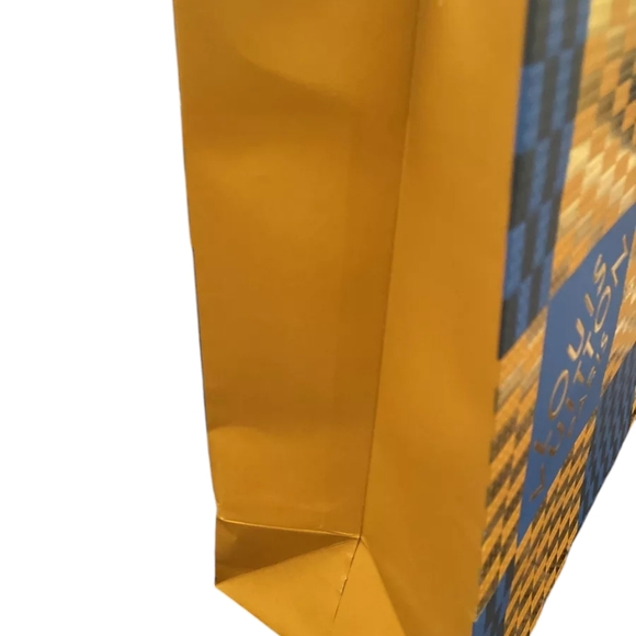 LOUIS VUITTON 2022 Holiday Shopping Bag Limited Edition (LegoLand theme) UGC - Picture 5 of 8